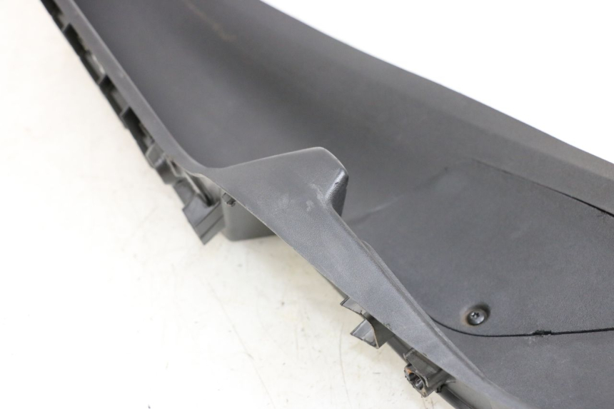 photo de LEFT FOOTREST PIAGGIO MP3 500 (2011 - 2015)
