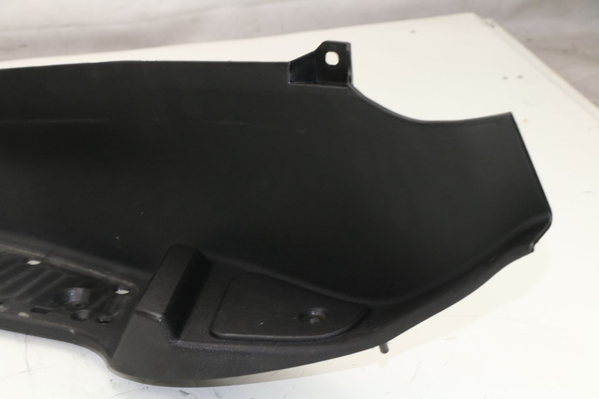 photo de LEFT FOOTREST PIAGGIO MP3 125 (2006 - 2014)