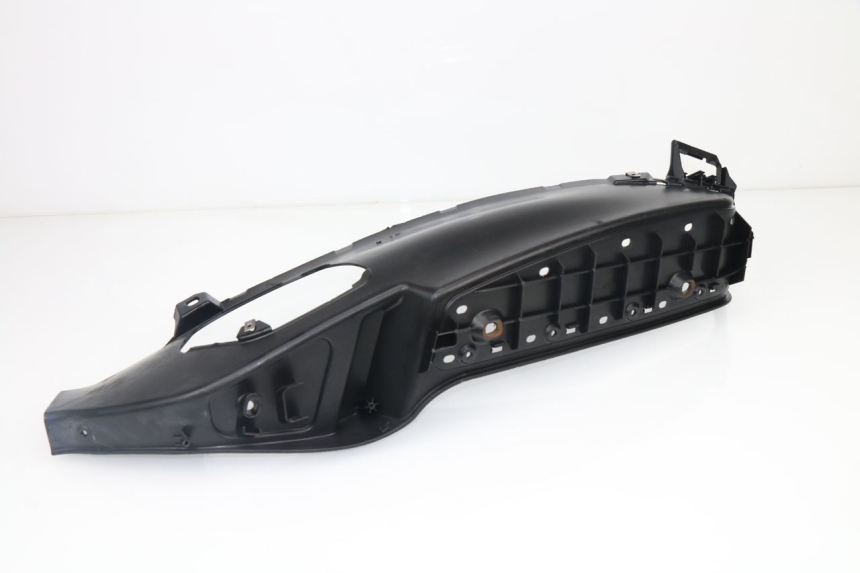 photo de LEFT FLOOR PANEL PIAGGIO MP3 LT 400 (2007 - 2012)