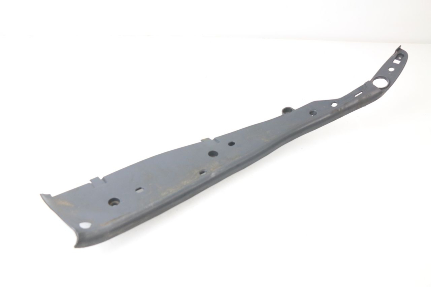 photo de LEFT FLOOR PANEL PIAGGIO SKIPPER 125 (2000 - 2004)