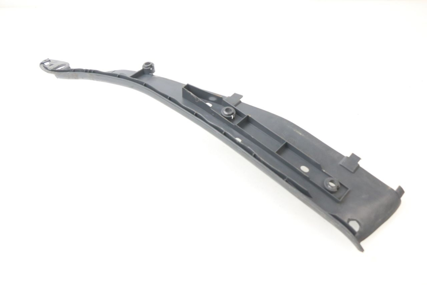 photo de LEFT FLOOR PANEL PIAGGIO SKIPPER 125 (2000 - 2004)