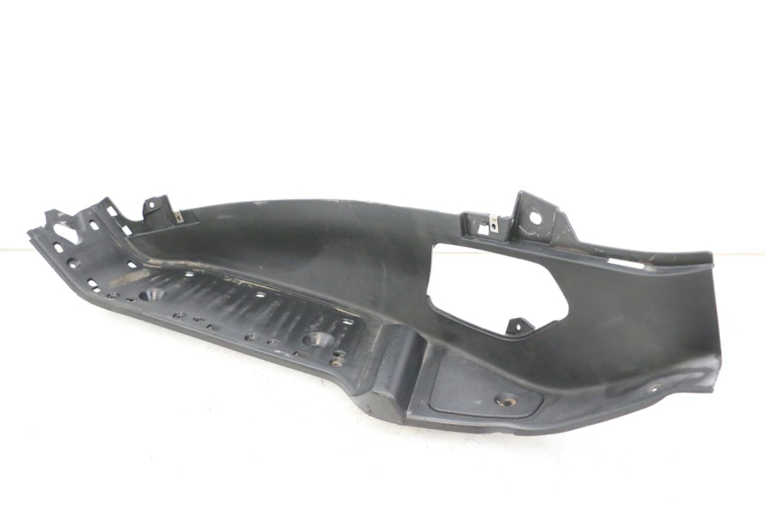 photo de LEFT FOOTREST PIAGGIO X8 125 (2004 - 2007)