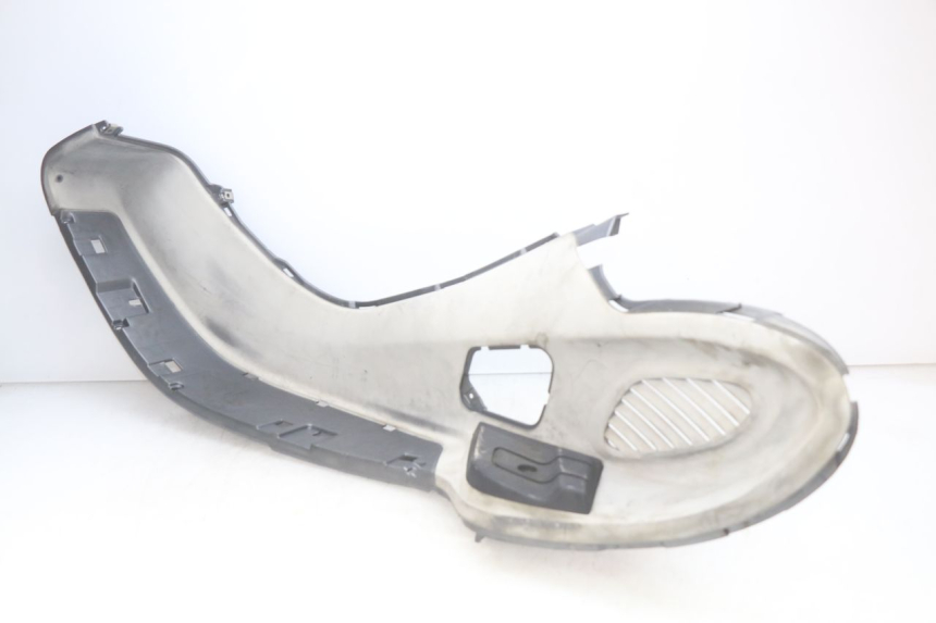 photo de LEFT FOOTREST PIAGGIO X9 EVOLUTION 250 (2003 - 2007)