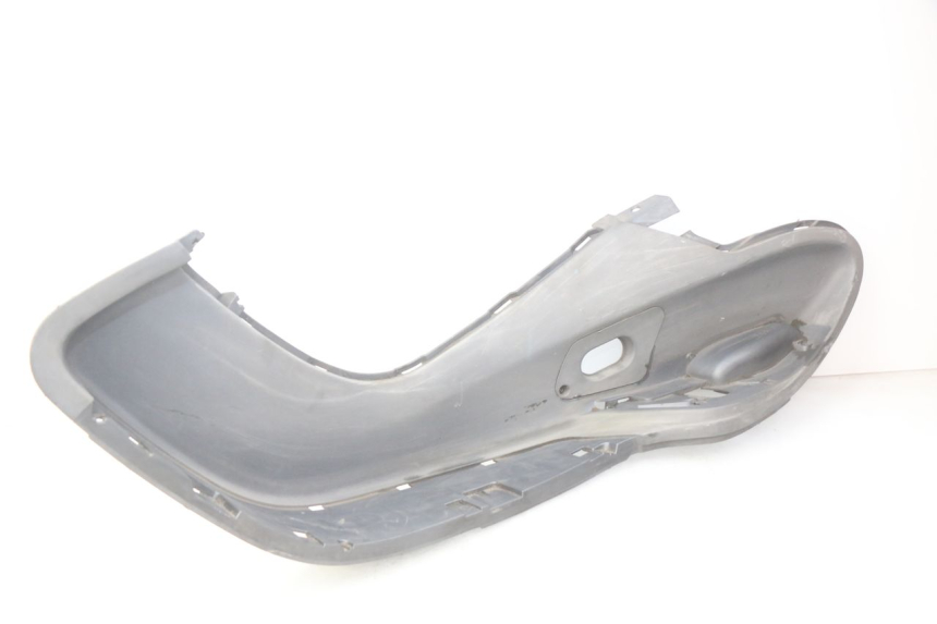 photo de LEFT FOOTREST PIAGGIO X9 EVOLUTION 500 (2003 - 2005)