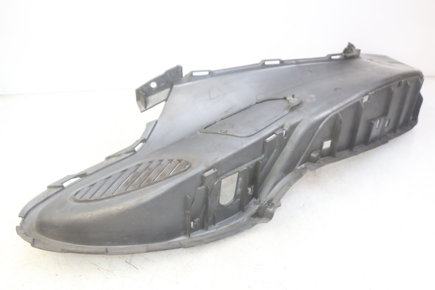 photo de LEFT FOOTREST PIAGGIO X9 EVOLUTION 250 (2003 - 2007)