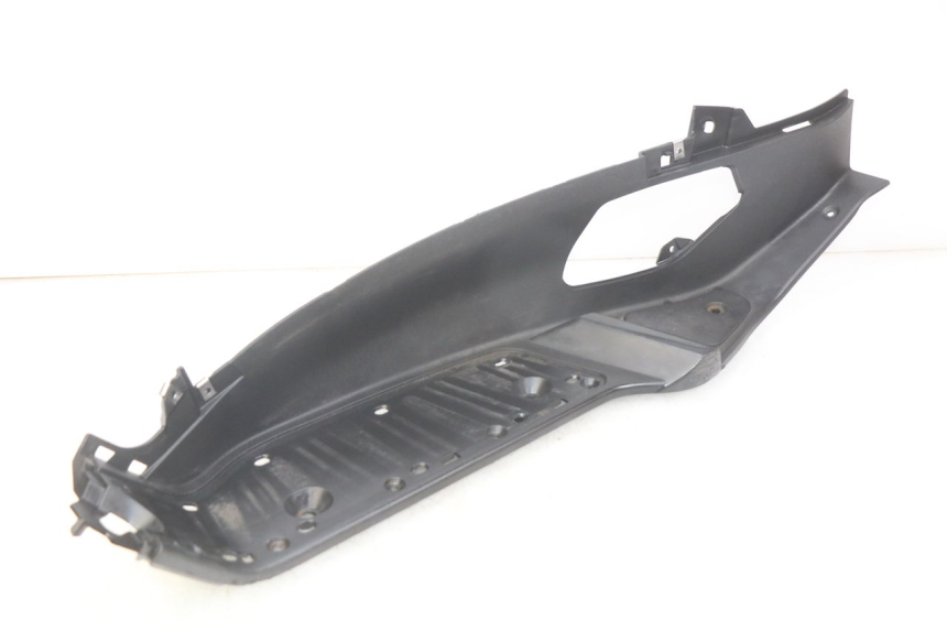 photo de LEFT FOOTREST PIAGGIO XEVO - X EVO 125 (2007 - 2016)