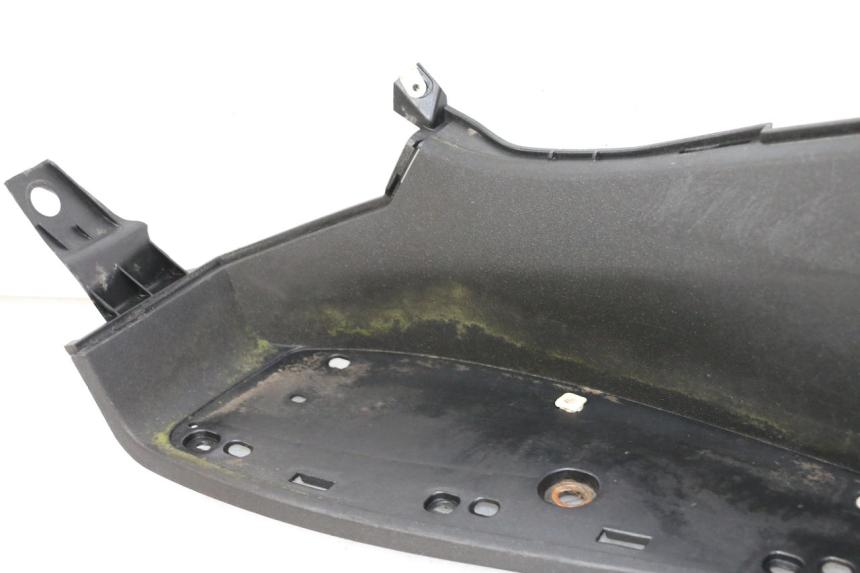 photo de LEFT FLOOR PANEL PEUGEOT SATELIS 125 (2013 - 2018)