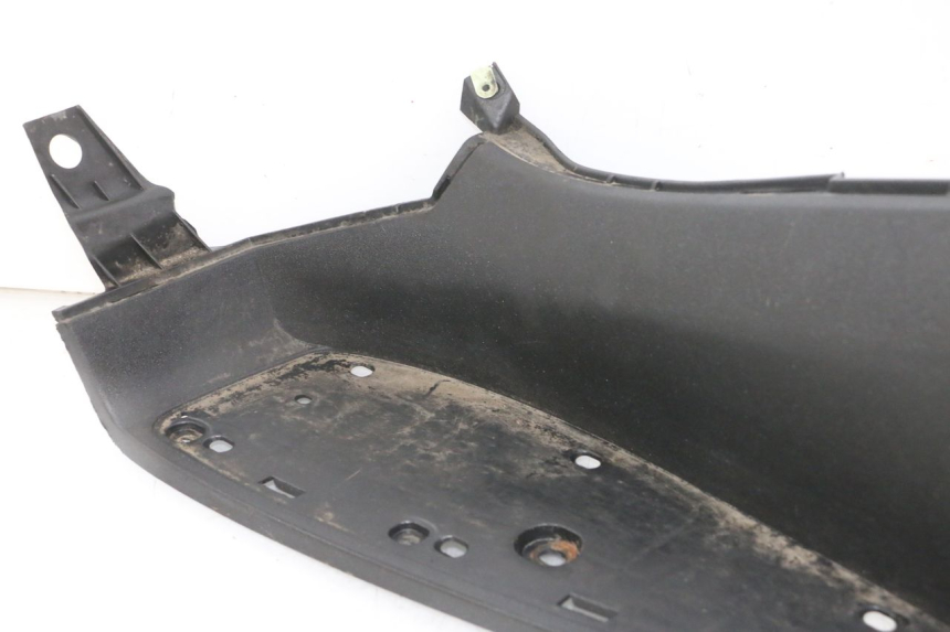photo de LEFT FLOOR PANEL PEUGEOT SATELIS 125 (2013 - 2018)