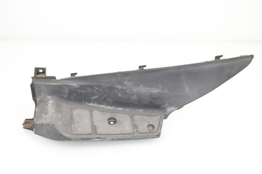 photo de LEFT FOOTREST SUZUKI BURGMAN 125 (2007 - 2014)