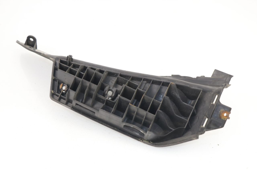 photo de LEFT FOOTREST SUZUKI BURGMAN 125 (2007 - 2014)