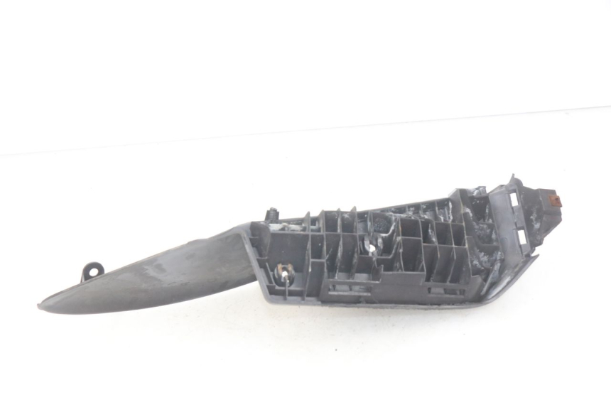 photo de LEFT FOOTREST SUZUKI BURGMAN 125 (2007 - 2014)