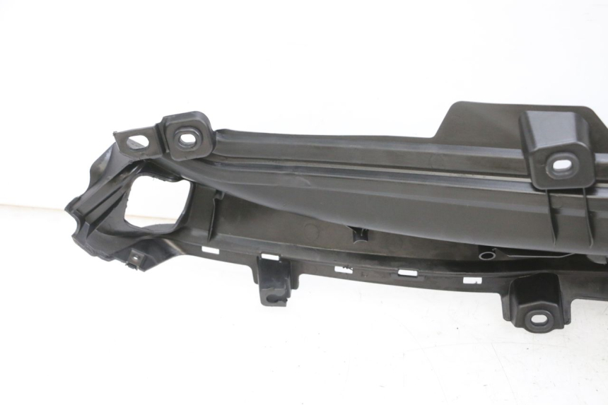 photo de LEFT FLOOR PANEL YAMAHA TRICITY 300 (2020 - 2024) - Checked used part