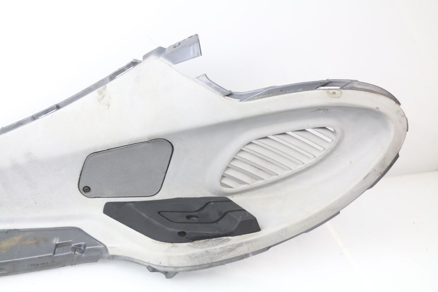 photo de LEFT FOOTREST PIAGGIO X9 EVOLUTION 125 (2003 - 2007)