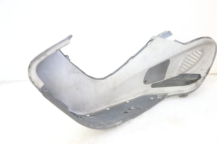 photo de LEFT FOOTREST PIAGGIO X9 EVOLUTION 125 (2003 - 2007)