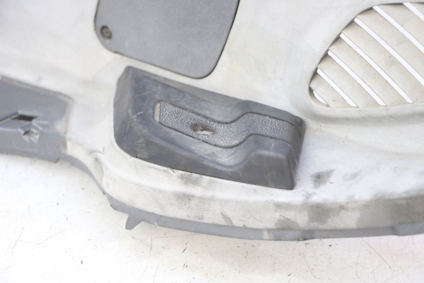 photo de LEFT FOOTREST PIAGGIO X9 EVOLUTION 125 (2003 - 2007)