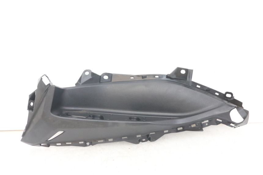 photo de LEFT FOOTREST YAMAHA XMAX X-MAX ABS 125 (2017 - 2020)