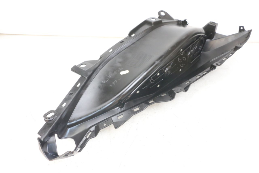 photo de LEFT FOOTREST YAMAHA XMAX X-MAX ABS 125 (2017 - 2020)