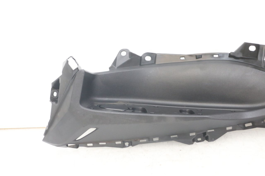 photo de LEFT FOOTREST YAMAHA XMAX X-MAX ABS 125 (2017 - 2020)