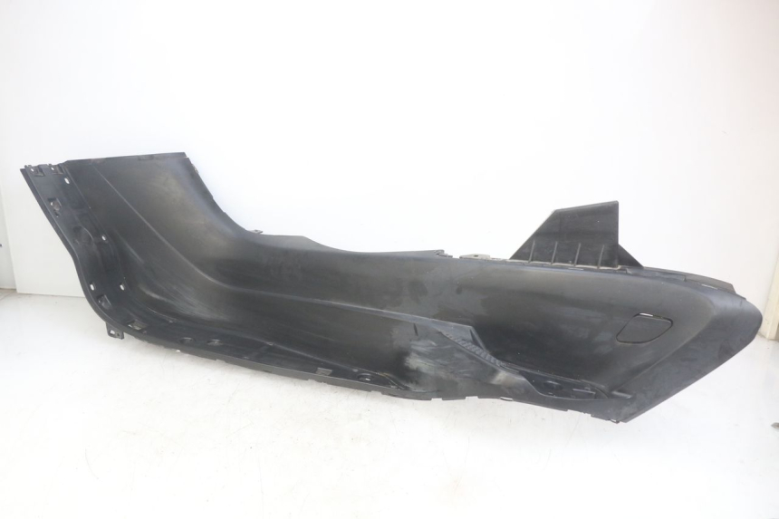 photo de LEFT FOOTREST YAMAHA YP MAJESTY 400 (2004 - 2008)