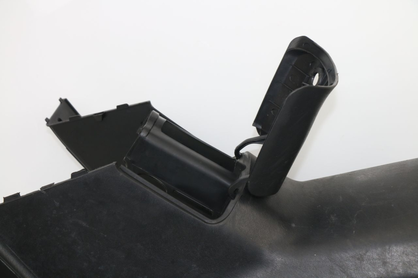 photo de FOOTREST JONWAY AZTRAL 125 (2008 - 2017)