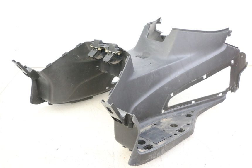 photo de FLOOR PANEL SYM JOYMAX 125 (2010 - 2017)