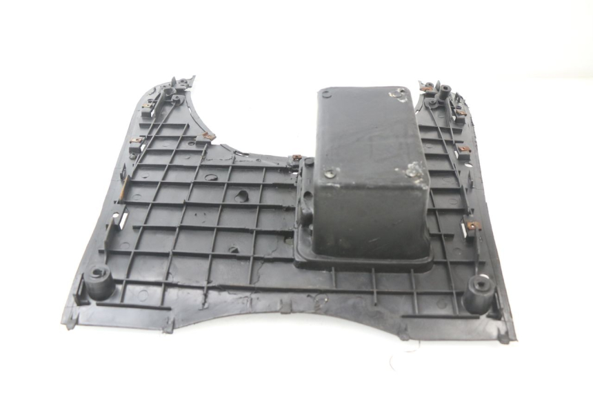 photo de FLOOR PANEL KINROAD XT T-8 125 (2006 - 2006)