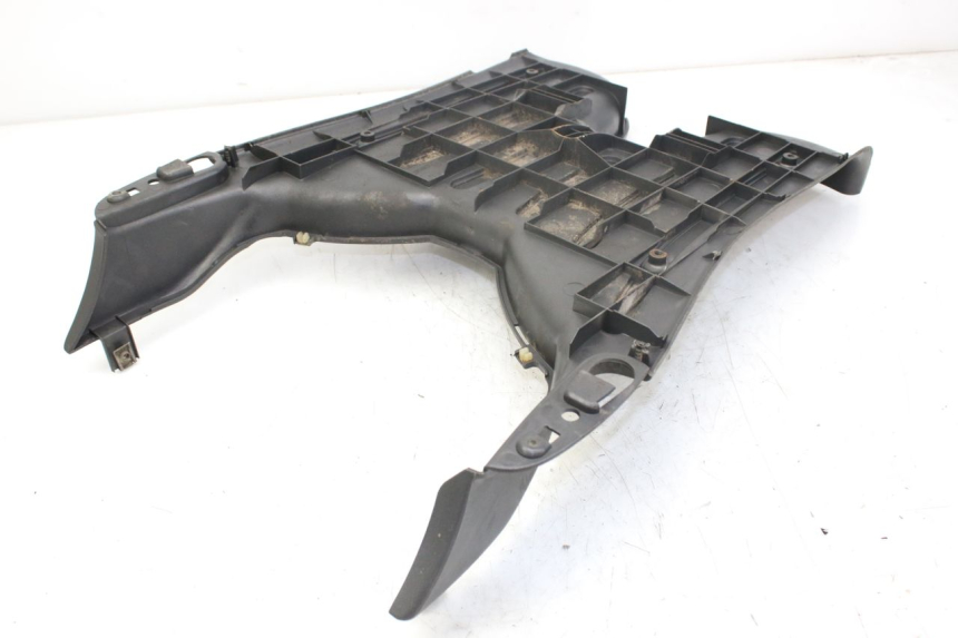 photo de FOOTREST PIAGGIO LIBERTY 4T 50 (2004 - 2008)