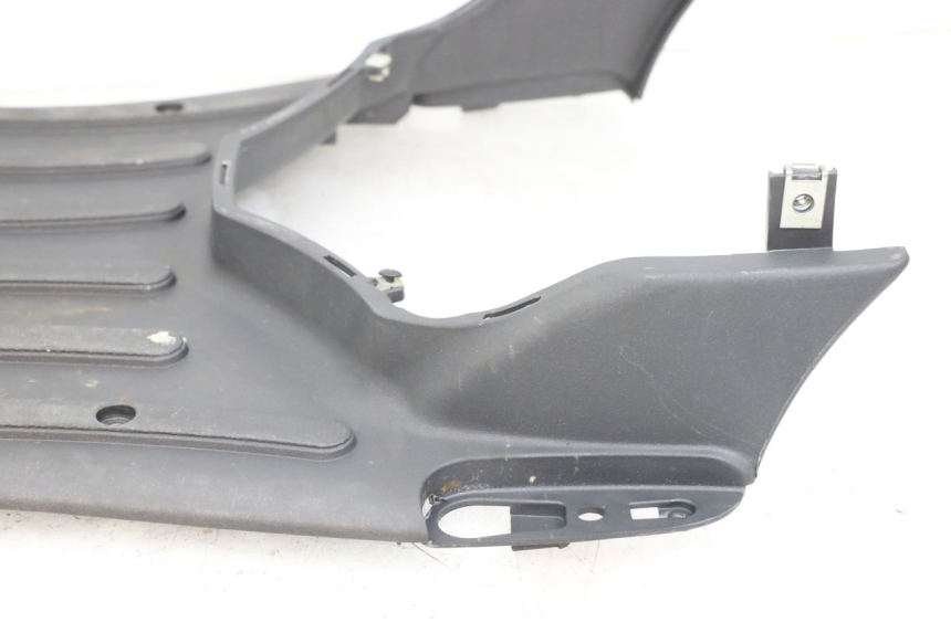 photo de FOOTREST PIAGGIO LIBERTY 4T 50 (2004 - 2008)