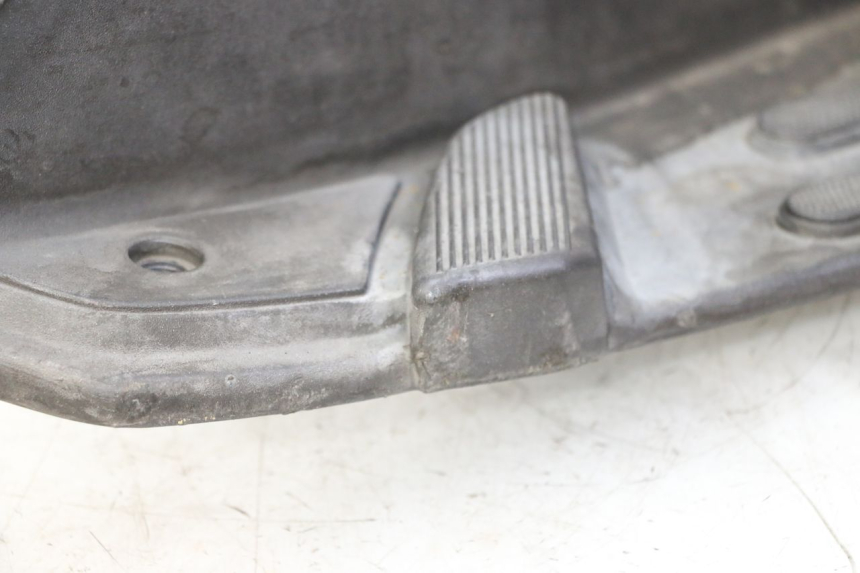 photo de FLOOR PANEL PIAGGIO LXV 4T 50 (2009 - 2013)