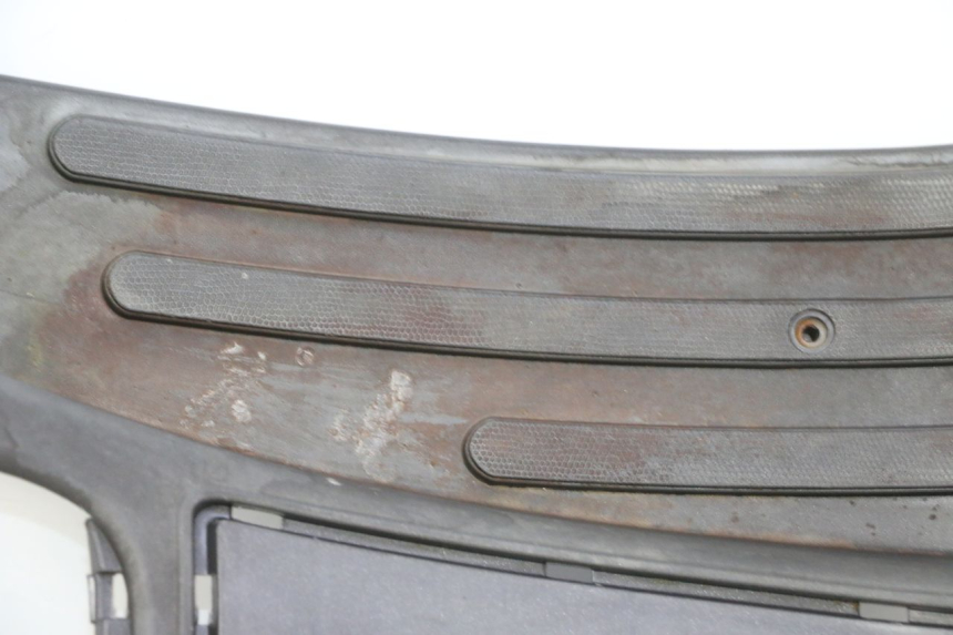 photo de FLOOR PANEL PIAGGIO LXV 4T 50 (2009 - 2013)