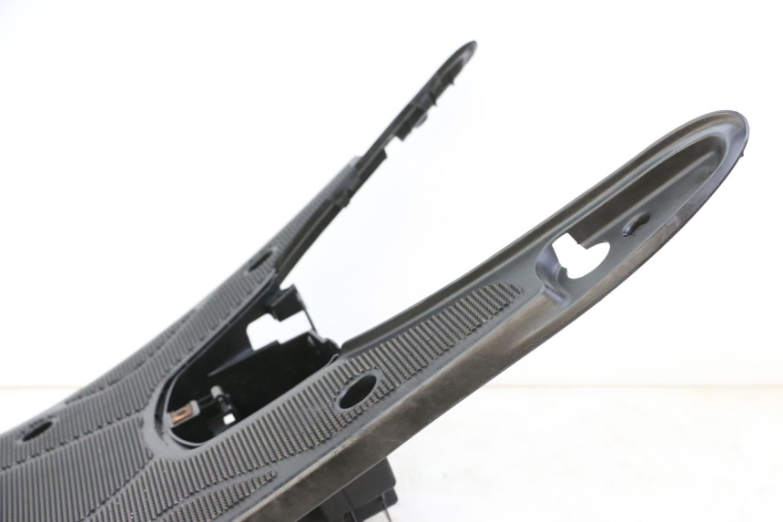 photo de FOOTREST MBK OVETTO ONE 2T 50 (2013 - 2017)