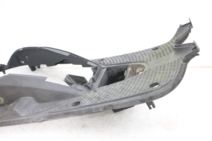 photo de FLOOR PANEL YAMAHA NEO'S NEOS 2T 50 (1998 - 2007) - Focus on structure