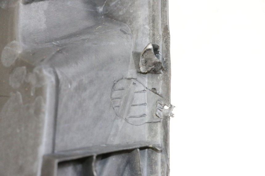 photo de FLOOR PANEL YAMAHA NEO'S NEOS 2T 50 (1998 - 2007) - Technical close-up