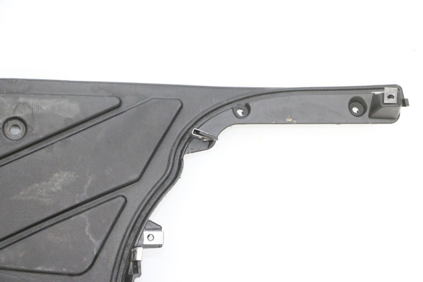 photo de FLOOR PANEL PIAGGIO NEW TYPHOON 50 (2018 - 2021) - Component zoom