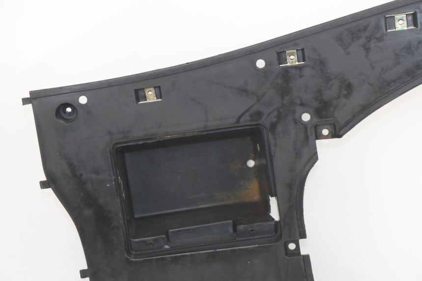 photo de FLOOR PANEL PEUGEOT SUM UP 125 (2008 - 2013)