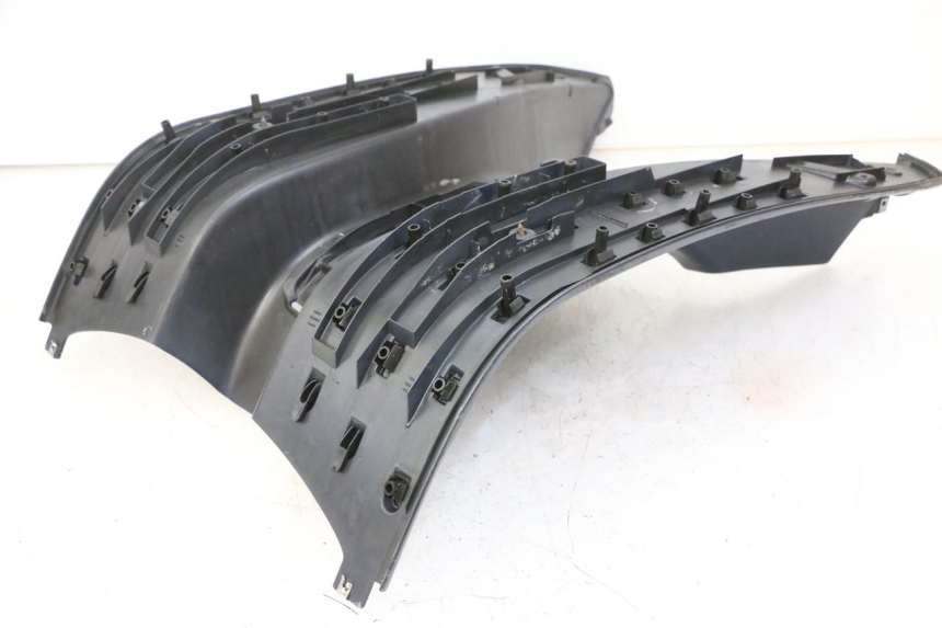 photo de FLOOR PANEL PIAGGIO VESPA LX 150 (2005 - 2013)