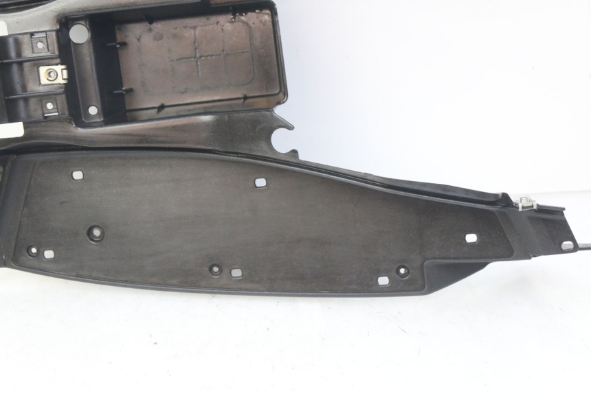 photo de FOOTREST APRILIA SR R 2T LC 50 (2018 - 2021)