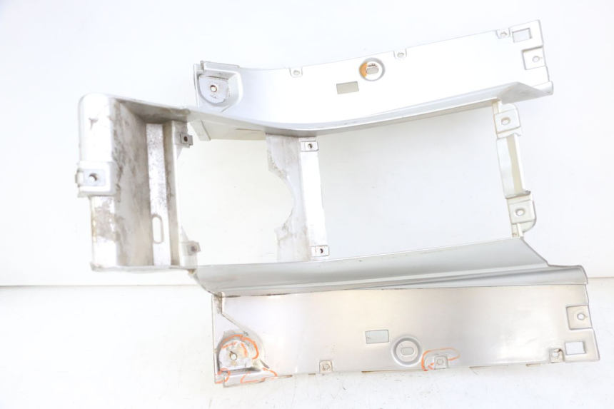 photo de FLOOR PANEL PIAGGIO SUPER LX 125 (2000 - 2003)