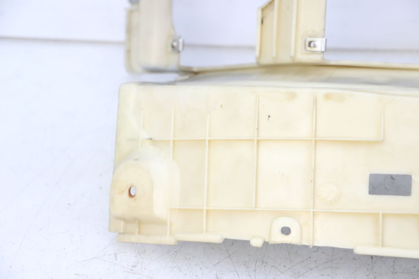 photo de FLOOR PANEL PIAGGIO SUPER LX 125 (2000 - 2003)