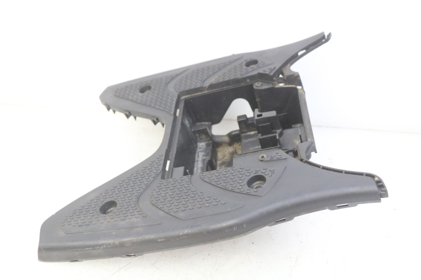 photo de FOOTREST SUZUKI SIXTEEN 125 (2008 - 2010)