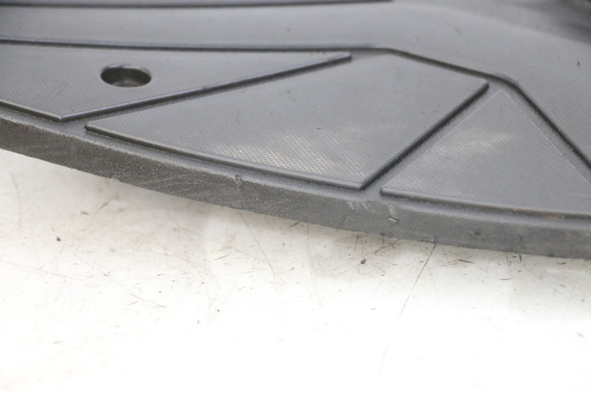 photo de FOOTREST APRILIA SXR 50 (2021 - 2023)