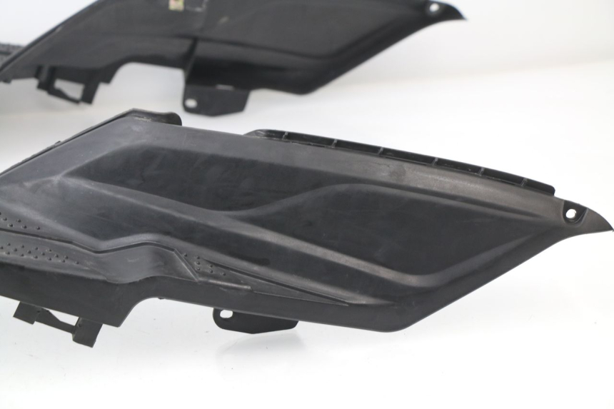 photo de FLOOR PANEL SYM JET 4 50 (2010 - 2014)