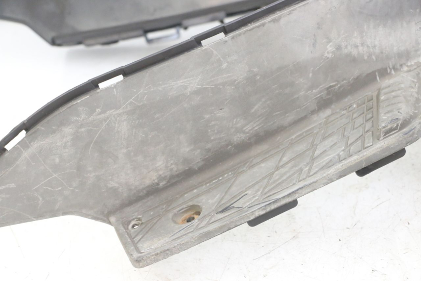 photo de FLOOR PANEL SUZUKI UH BURGMAN 125 (2002 - 2006)