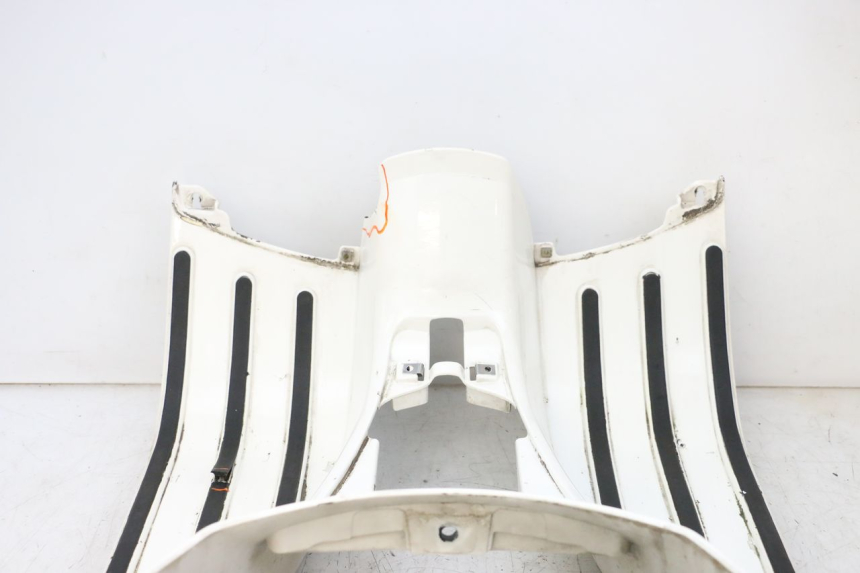 photo de FLOOR PANEL PIAGGIO VESPA GTS SUPER IE 125 (2009 - 2016) - Supplementary product photo