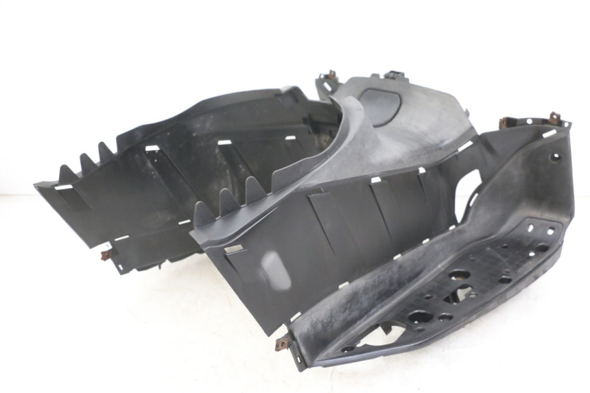 photo de FOOTREST YAMAHA XMAX X-MAX 125 (2006 - 2009)