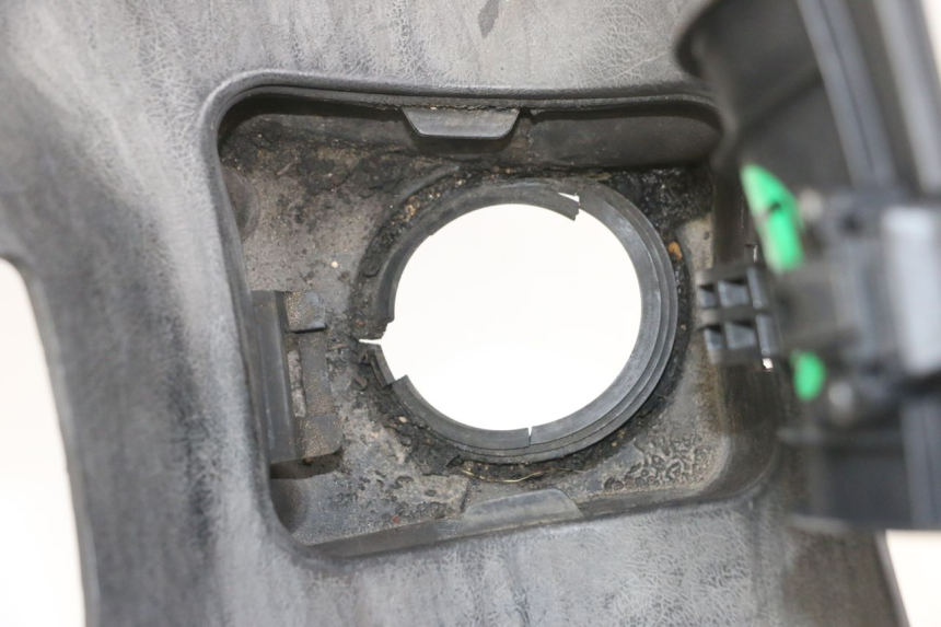 photo de FOOTREST YAMAHA XMAX X-MAX 125 (2006 - 2009)