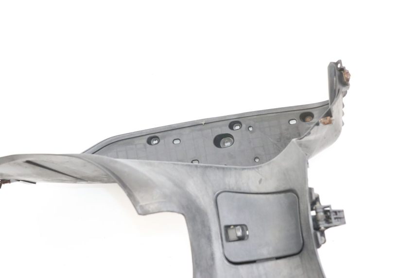 photo de FOOTREST YAMAHA XMAX X-MAX 125 (2006 - 2009)