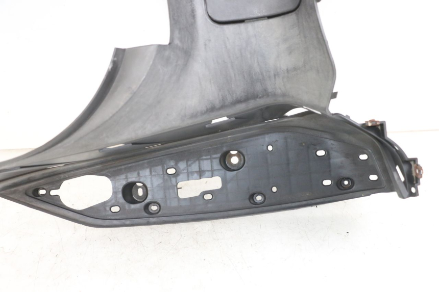photo de FOOTREST YAMAHA XMAX X-MAX 125 (2006 - 2009)