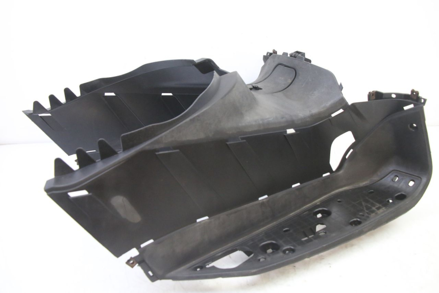 photo de FOOTREST YAMAHA XMAX X-MAX 125 (2006 - 2009)