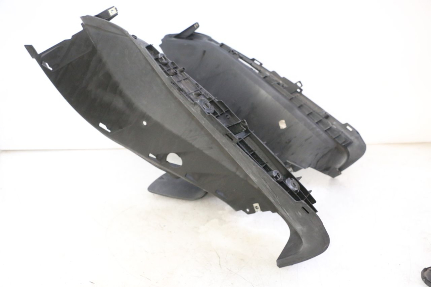 photo de FOOTREST YAMAHA X-MAX XMAX 125 (2010 - 2014)